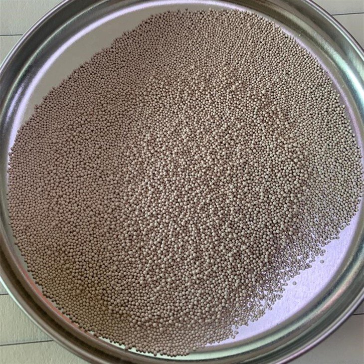 dewaxing zeolite
